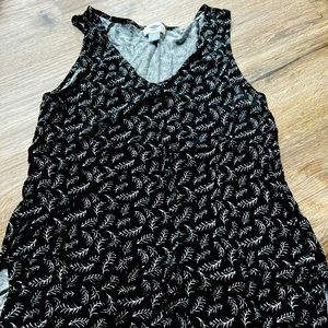 Black feather leaf tanktop